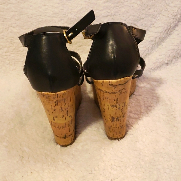 Wedge sandals - Picture 4 of 4
